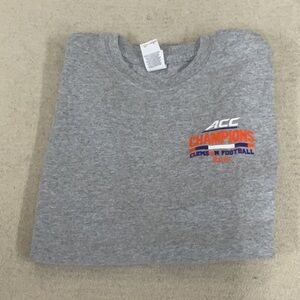 EUC mens short sleeve clemson tiger shirt